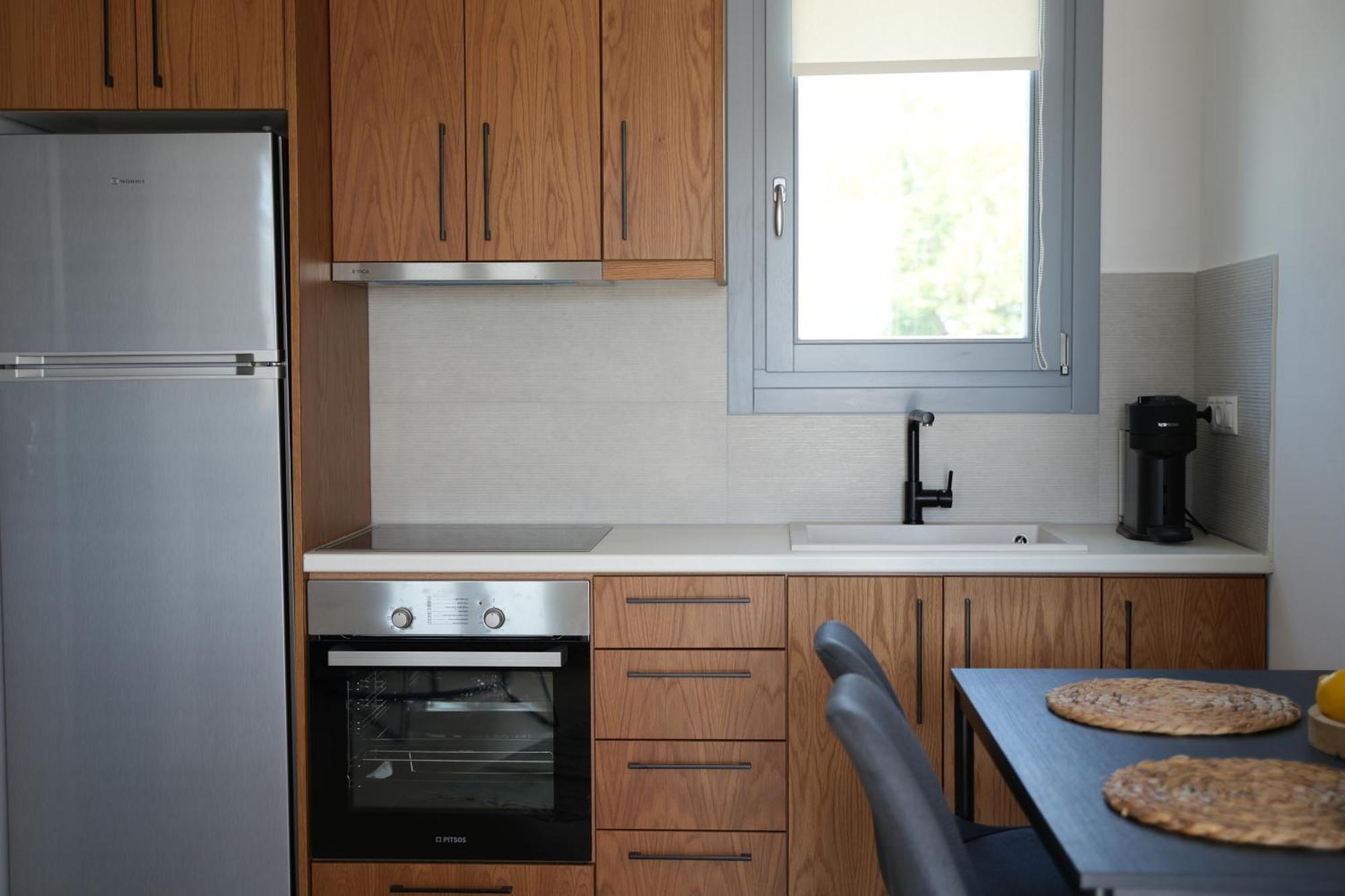Pyrra Apartments Скірос Екстер'єр фото